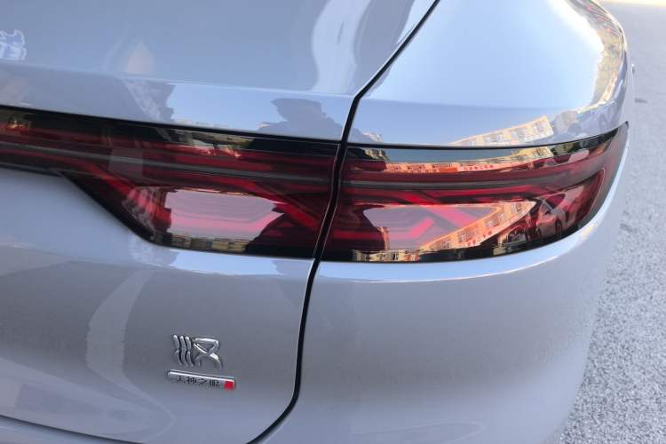 Used BYD Han 2025 DM-i 125KM LiDAR-Powered Intelligent Driving Model
