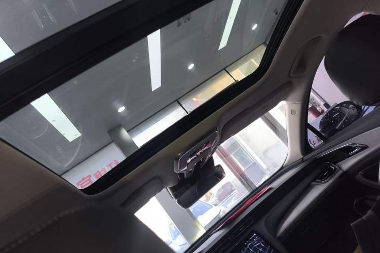 Used Hongqi H5 2024 2.0T Automatic Smart Connect Flagship Edition