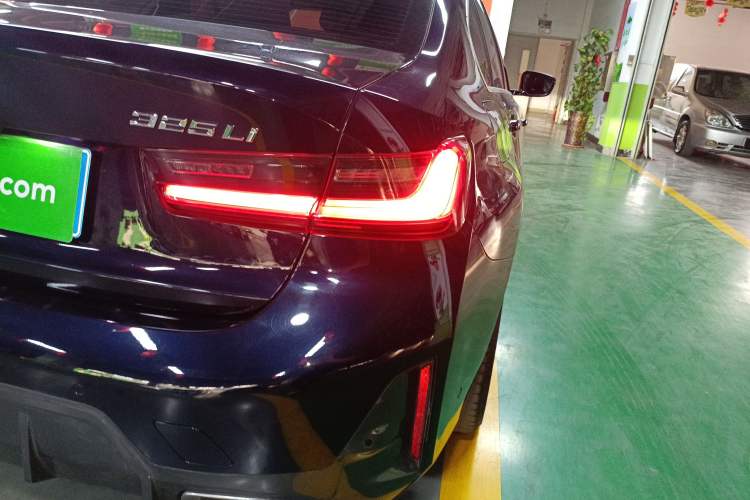 Used BMW 3 Series 2023 325Li M Sport Package