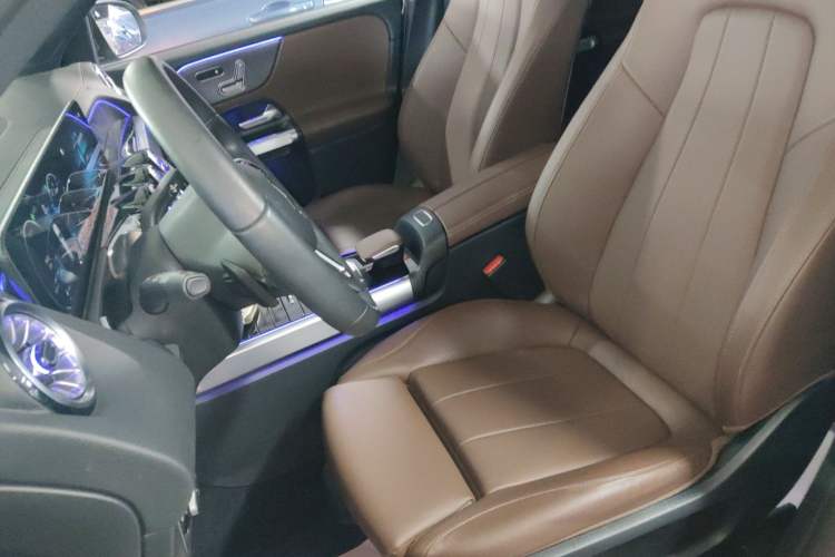 Used Mercedes-Benz GLB 2021 GLB 200 Fashion Model
