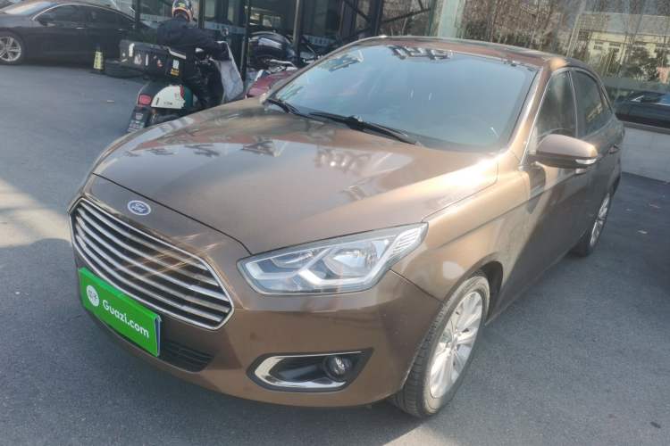Used Ford Escort 2015 1.5L Automatic Fashion Model
