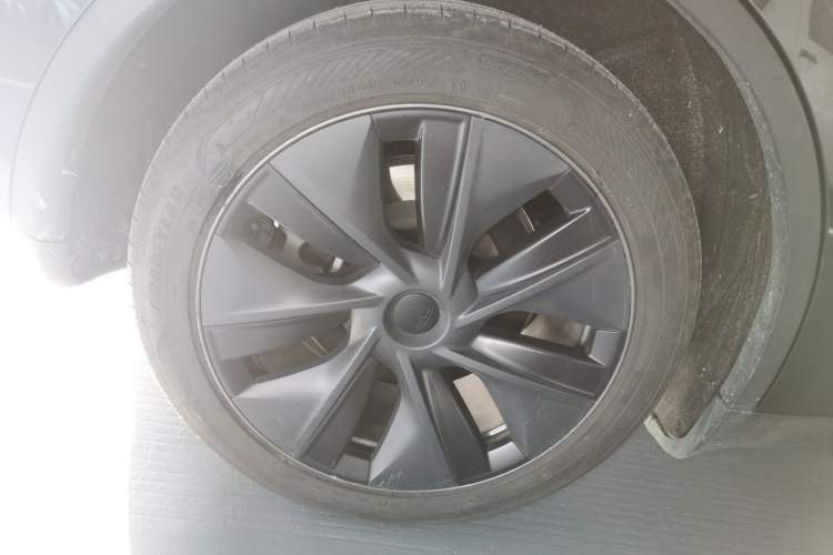 Used Tesla Model Y 2024 Rear-Wheel-Drive Version