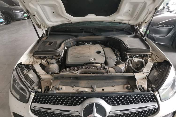 Used Mercedes-Benz GLC 2020 Facelift GLC 300 L 4MATIC Dynamic Edition
