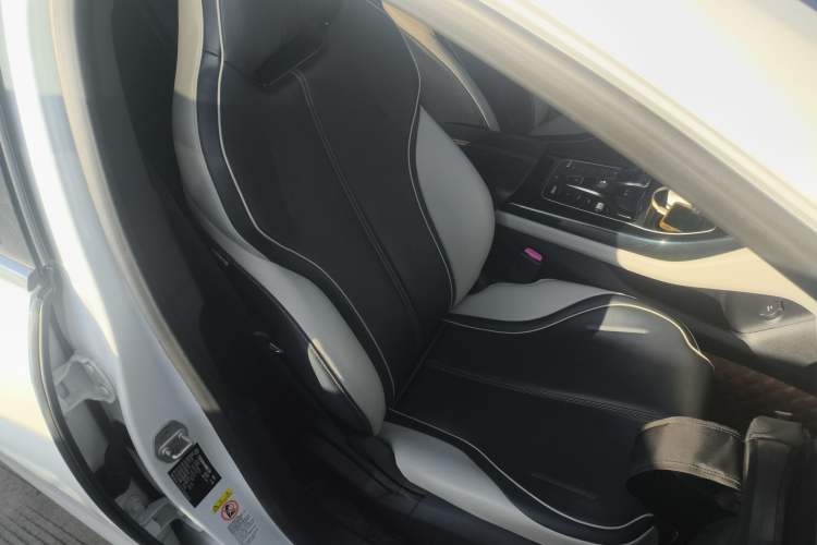 Used BYD Qin PLUS 2021 EV 400KM Luxury Model