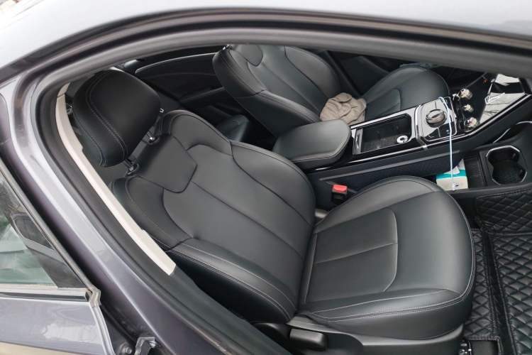 Used NETA U 2023 NETA U-Ⅱ Challenge Edition 400 U Show - Lithium-Ion Battery