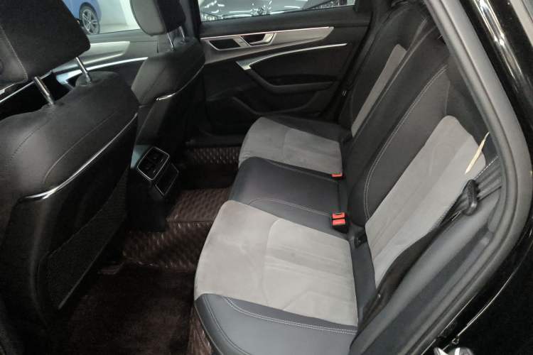 Used Audi A6L 2023 40 TFSI Luxury Dynamic Model
