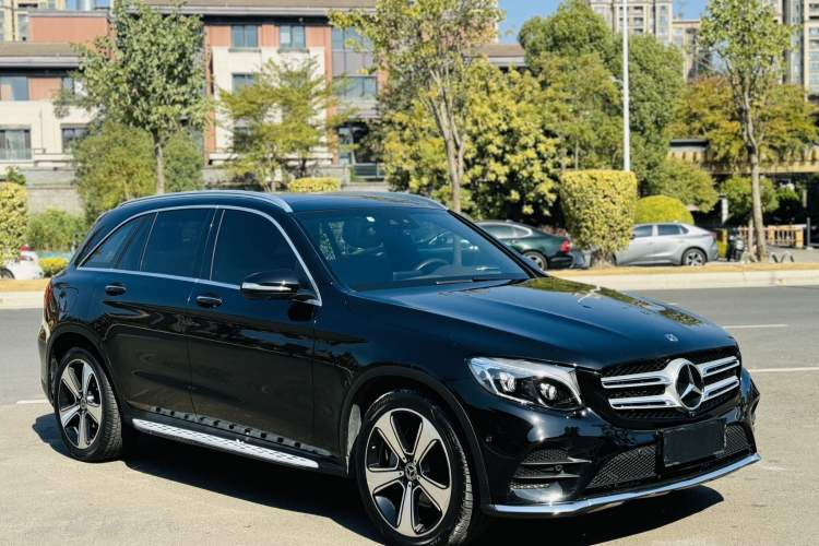 Used Mercedes-Benz GLC 2019 Refreshed GLC 300 L 4MATIC Dynamic Edition
