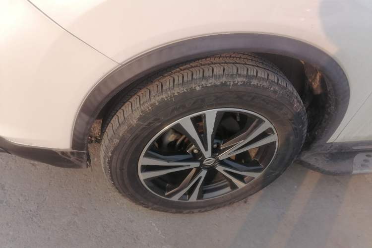 Used Nissan X-Trail 2019 2.5L CVT Smart Connect Luxury Edition 4WD
