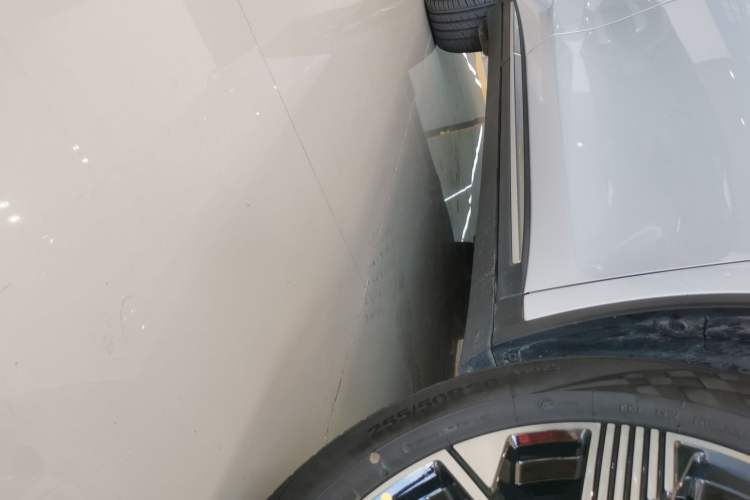 Used BYD Tang New Energy 2024 DM-i Glory Edition 112KM Flagship Model
