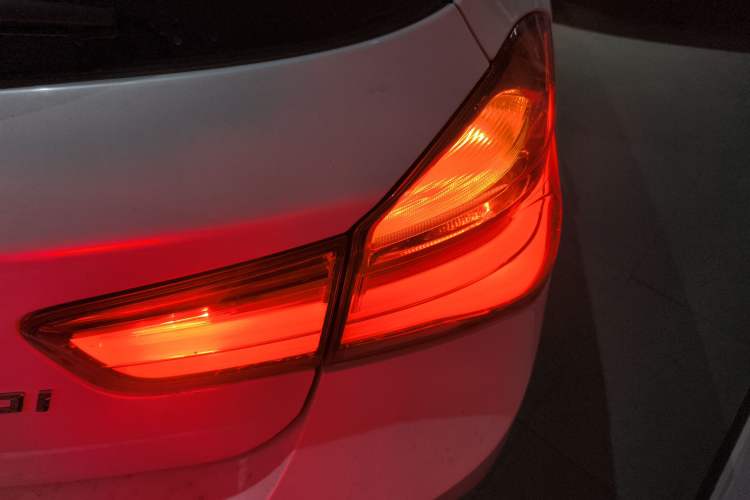 Used BMW 1 Series 2015 120i Sport Design Package
