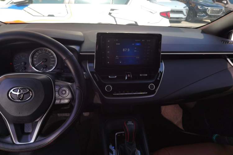 Used Toyota Levin 2022 185T CVT Luxury Edition
