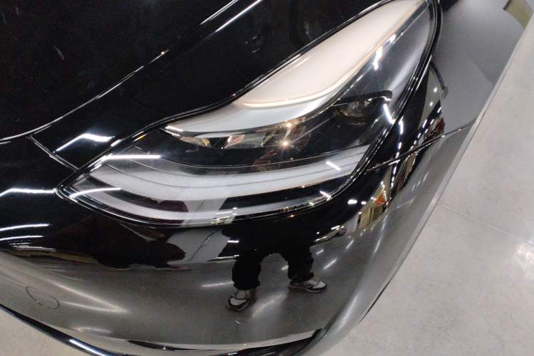 Used Tesla Model Y 2021 Standard Range Rear-Wheel Drive Version