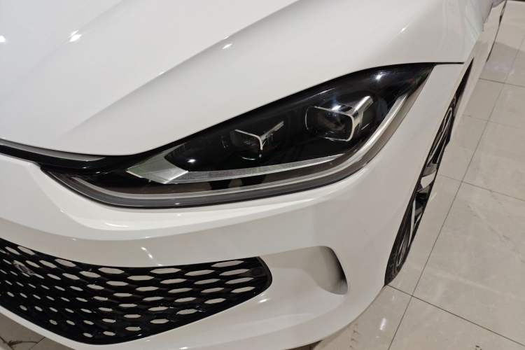 Used Volkswagen Lamando 2023 Lavida L 280TSI DSG Cool & Spicy Edition