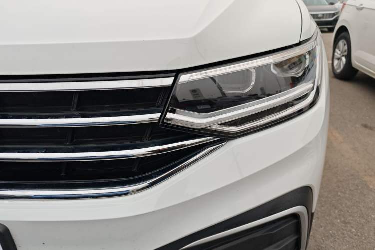 Used Volkswagen Tiguan L 2023 300TSI Automatic Two-Wheel Drive Smart Edition