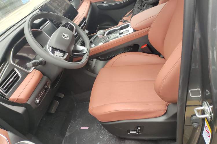 Used Changan CS75 
