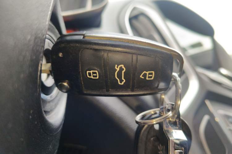 Used Chery Arrizo 5 2017 1.5L Manual Fashion Edition
