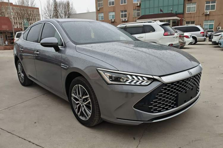 Used BYD Qin PLUS 2023 Champion Edition DM-i 120KM Beyond Model