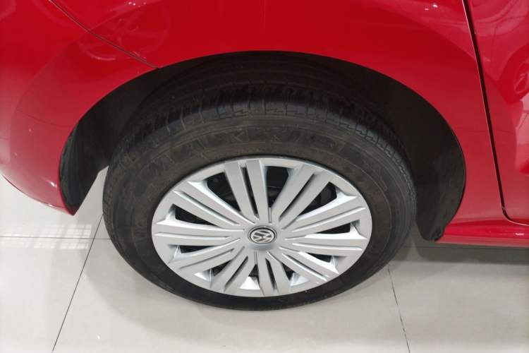 Used Volkswagen Polo 2016 1.6L Automatic Comfort Model
