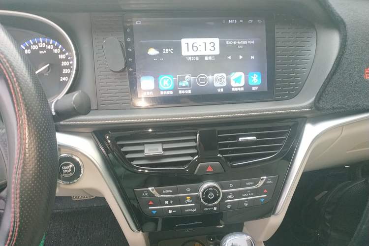 Used Venucia T90 2017 2.0L CVT Smart Edition