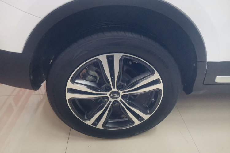 Used Geely Auto Emgrand X7 Sport 2022 1.8TD DCT Zhiya Trim
