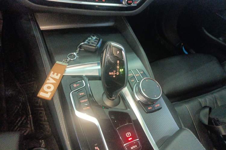 Used BMW 5 Series (Import) 2022 Restyled 525i M Sport Package
