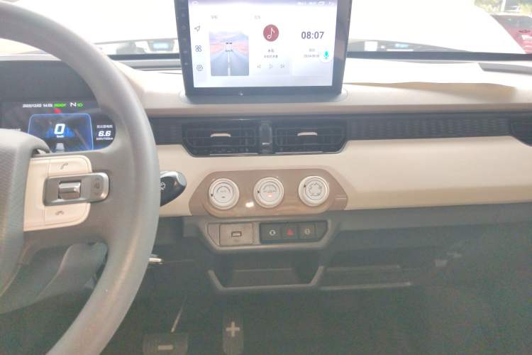 Used Chery QQ Ice Cream 2024 Edition Youth Version 205km Sundae