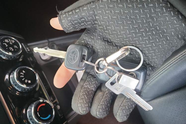 TDK.VehicleDetails.img