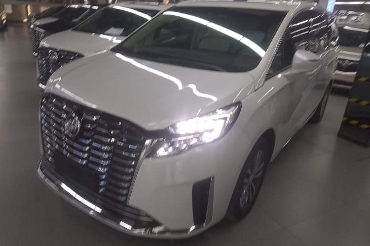 Used Buick GL8 2023 ES Lu Zun Comfort Model