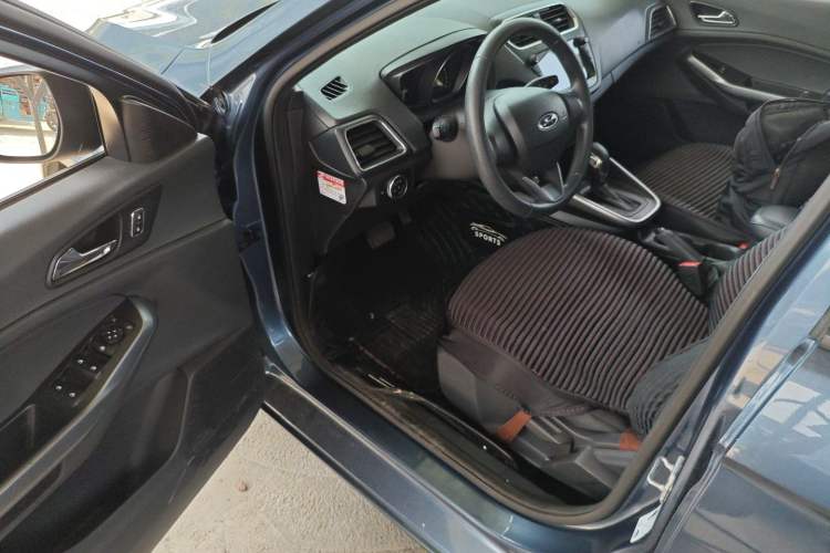 Used Ford Escort 2019 Revised 1.5L Automatic ZhiXiang Version China VI Standard