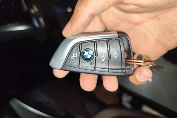 Used BMW X3 2020 xDrive30i Luxury Model with M Sport Package
