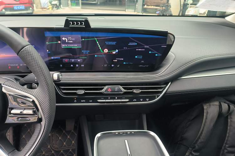 Used Buick LaCrosse 2025 Platinum Avia Edition
