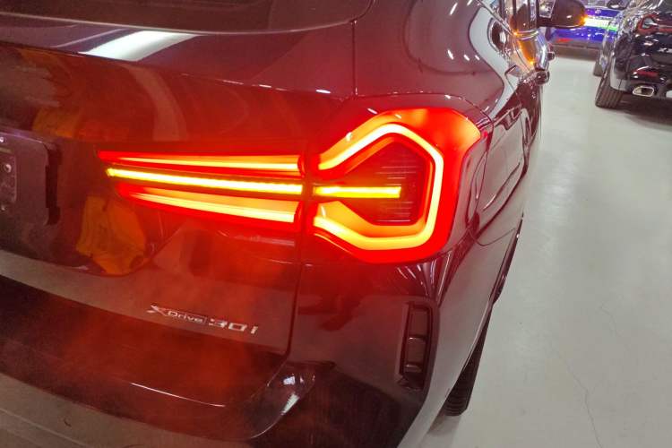 Used BMW X3 2023 Restyled xDrive30i Leading Edition M Night Sky Package
