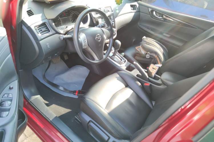 Used Nissan Tiida 2016 1.6L CVT Cool Dynamic Edition
