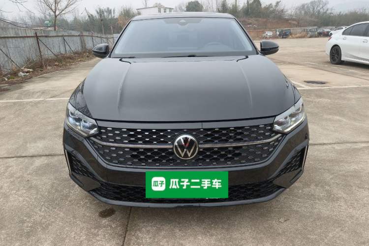 Used Volkswagen Lavida 2023 300TSI DSG Starry Sky Elite Edition
