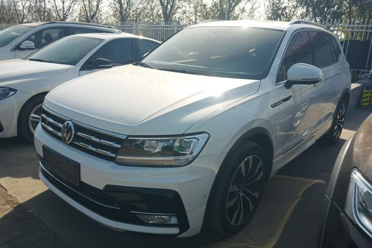 Used Volkswagen Tiguan L 2021 330TSI Automatic Two-Wheel Drive R-Line Enhanced Edition
