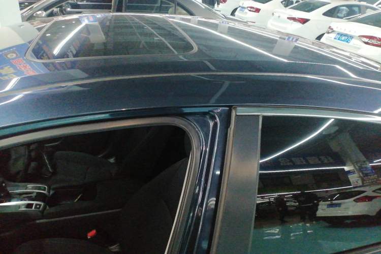 Used Honda Civic 2016 220TURBO CVT Luxury Edition
