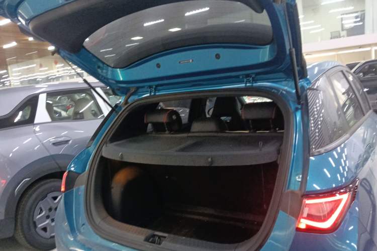 Used BYD Dolphin 2021 405 km Fashion Edition
