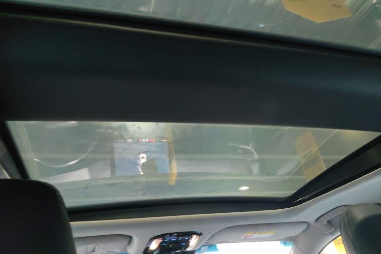 Used Toyota Harrier 2022 2.0L CVT Two-Wheel Drive Flagship Edition
