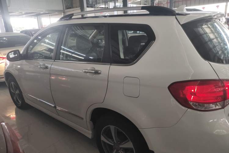 Used Haval H6 2016 Upgraded Model 1.5T Manual Two-Wheel Drive Elite Version