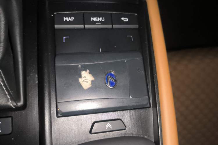 Used Lexus ES 2018 300h Executive Version China V Standard
