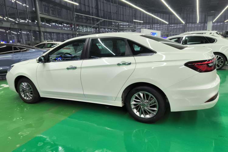 Used Venucia D60 2023 PLUS 1.6L XL CVT Yue Ling Edition