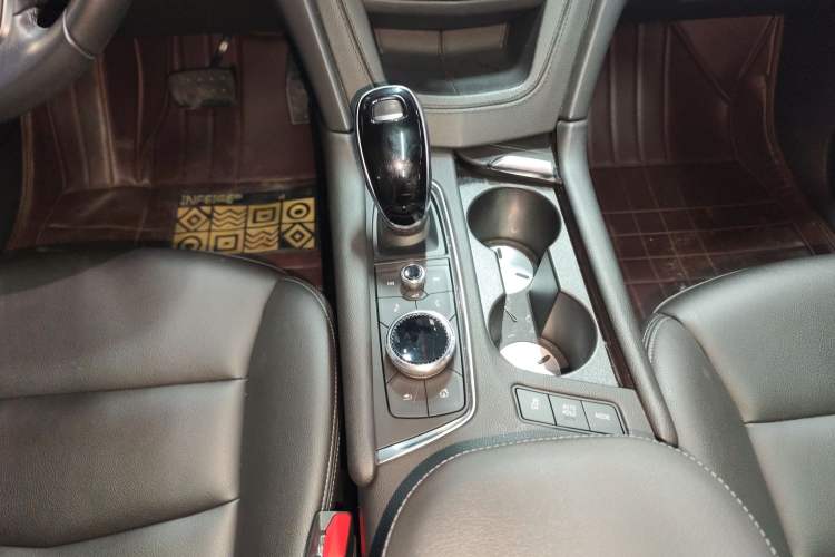 Used Cadillac XT5 2021 28T Luxury Version