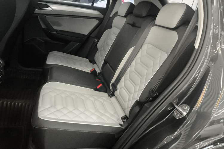 Used Volkswagen Tayron 2023 380TSI Four-Wheel Drive R-Line High-Energy Version