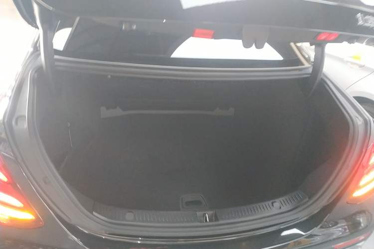 Used Mercedes-Benz E-Class 2020 Restyled E 300 L Sport Exclusive Edition