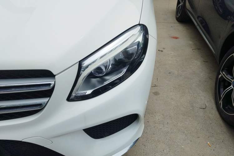 Used Mercedes-Benz GLE 2017 GLE 320 4MATIC Dynamic Model
