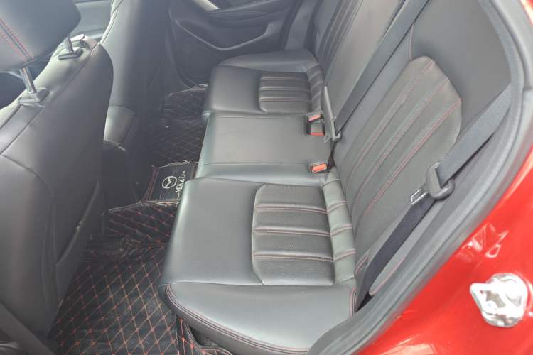 Used Mazda CX-4 2018 2.0L Automatic Two-Wheel Drive Blue Sky Dynamic Version China V Standard
