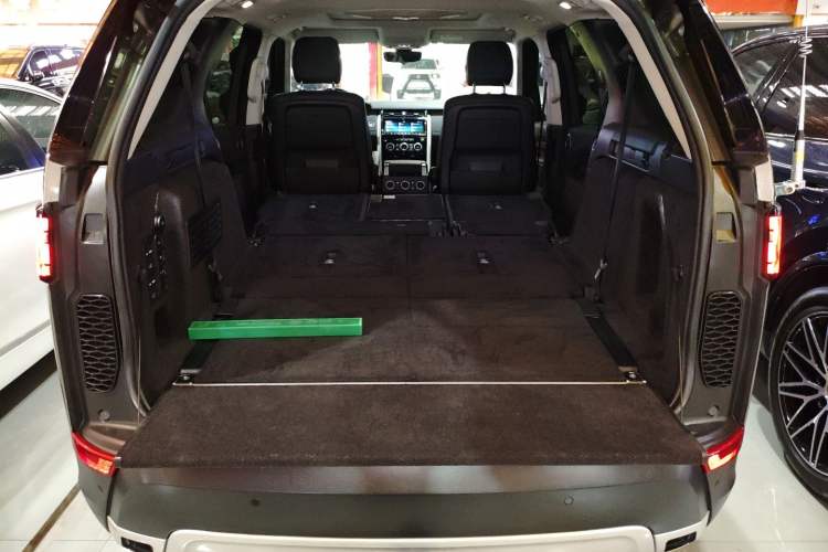 Used Land Rover Discovery 2020 3.0 SC V6 HSE
