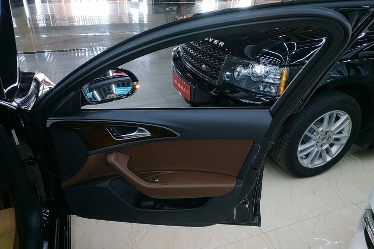 Used Audi A6L 2017 30 FSI Comfort Model
