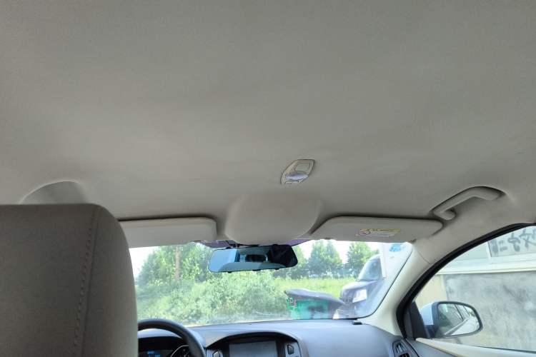 Used Ford Focus 2015 Sedan 1.6L Automatic Comfort Model
