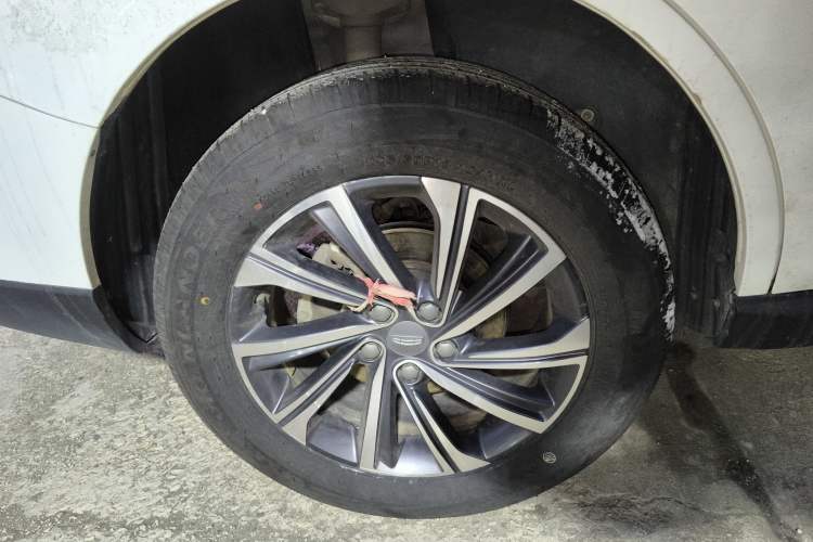 Used Geely Auto Vision X6 2020 1.4T CVT Luxury Edition
